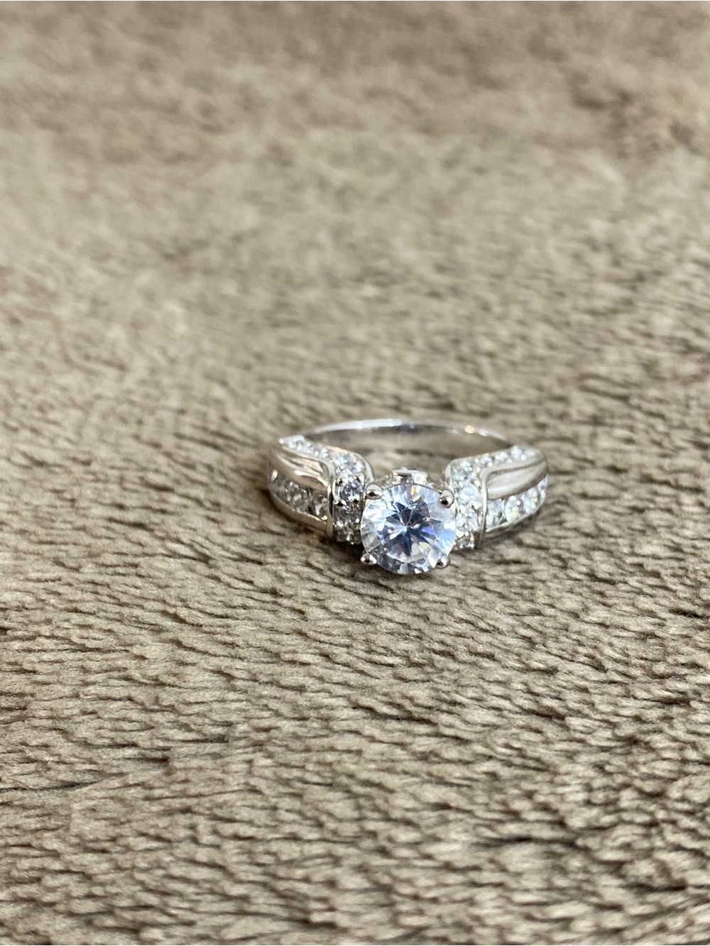 RJ Graziano 925 Sterling silver Ring size 8